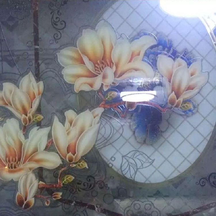 在玻璃制造行业中UV打印机有什么优势吗?