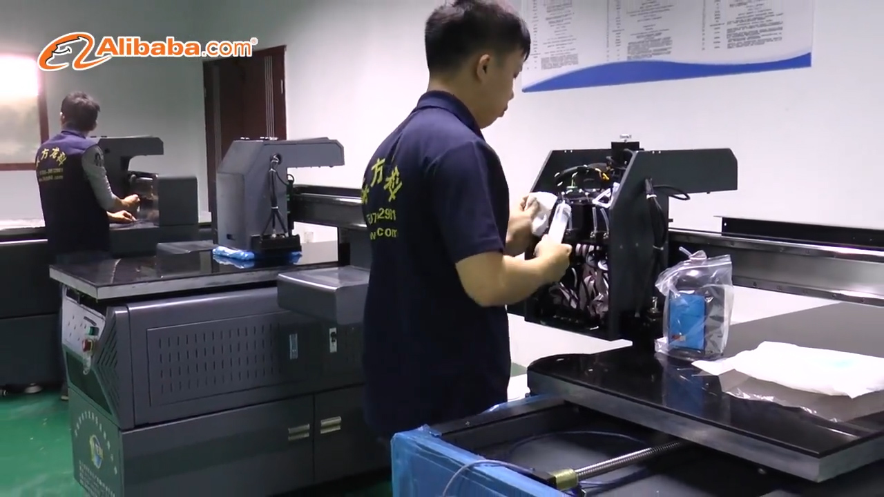 在更换UV打印机喷头时一定要牢记这四点!