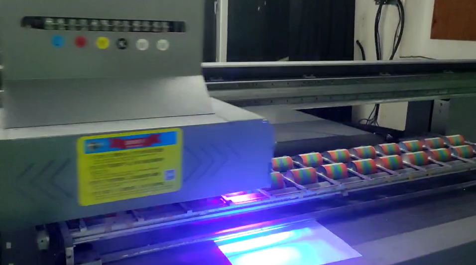 圆柱体uv打印机怎么定制?